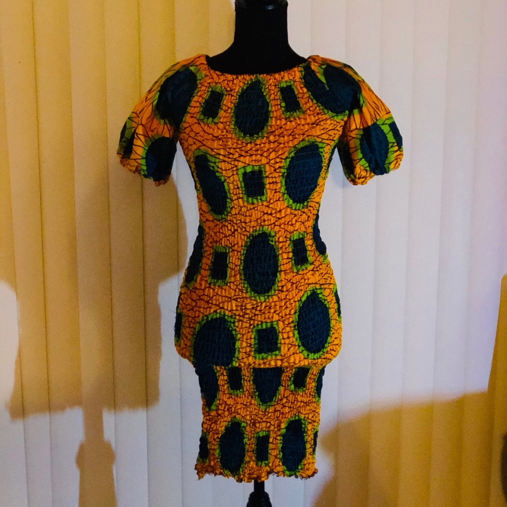 Women’s Form-Fitting Full Stretch Dress